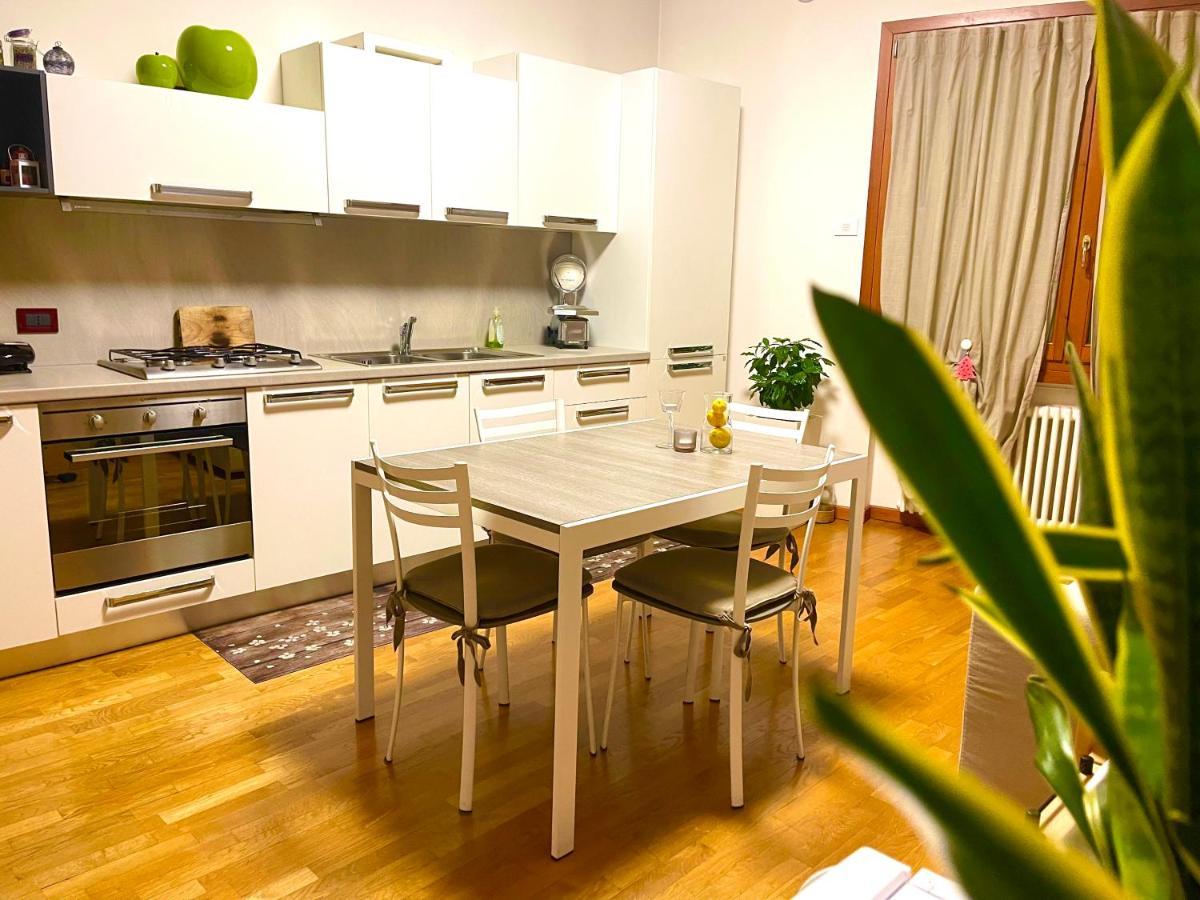 Apartament Ca' Del Sole - Attico Panoramico In Centro Storico Montagnana  Zewnętrze zdjęcie